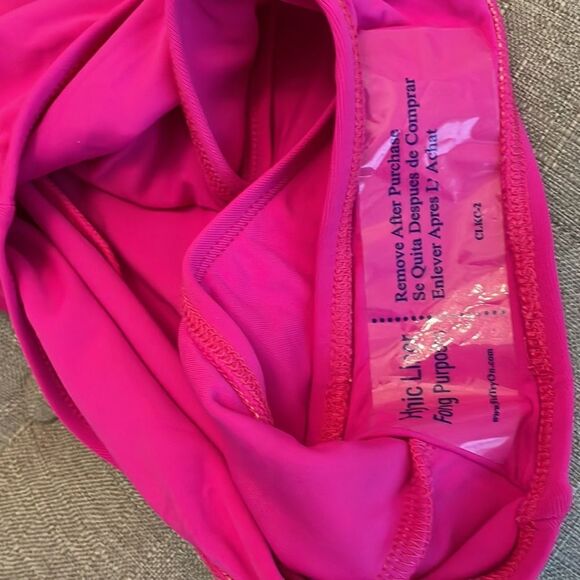 NWT 178.00 Robin Piccone Olivia Knot One-Piece Underwire Swimsuit  Size 2 - Picture 6 of 8